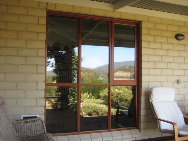 4 Fixed Lite Window with Awning Sash